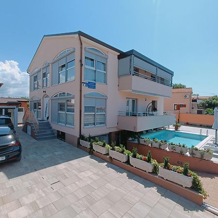 Villa Slavica Poreč Exterior foto